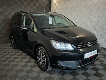 Gebrauchtwagen Volkswagen Touran Touran*Comfortline*BI XENON-AUDIO 310-KLIMA-16" in Horb am Neckar