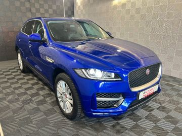 Gebrauchtwagen Jaguar F-Pace F-Pace 30d AWD*R-SPORT*MERIDIAN-PANO-TOTW-19" in Horb am Neckar