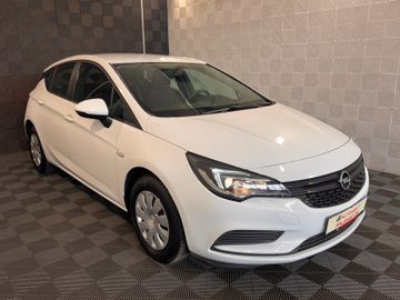 Gebrauchtwagen Opel Astra Astra Lim. *SELECTION*LED-KLIMA-PDC-START/STOPP in Horb am Neckar