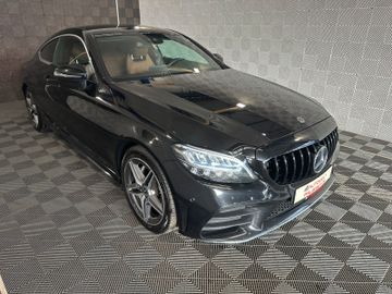 Gebrauchtwagen Mercedes-Benz C 200 C 200 Coupe*AMG*LED-BURMESTER-TEMPO-R.KAM-APPLE in Horb am Neckar