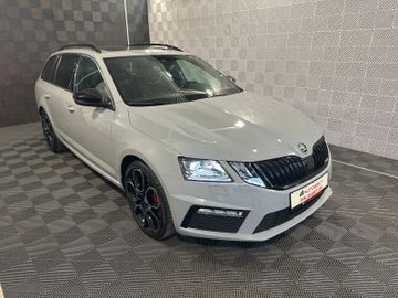 Gebrauchtwagen Skoda Octavia Octavia Combi*RS*PANO-LED-ST.HZ-APPLE-SPUR-SHZ in Horb am Neckar