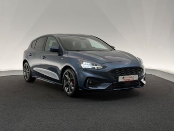 Gebrauchtwagen Ford Focus Focus Lim. 1.5*ST LINE X*LED-ACC-R.KAM-LHZ-SPUR in Horb am Neckar